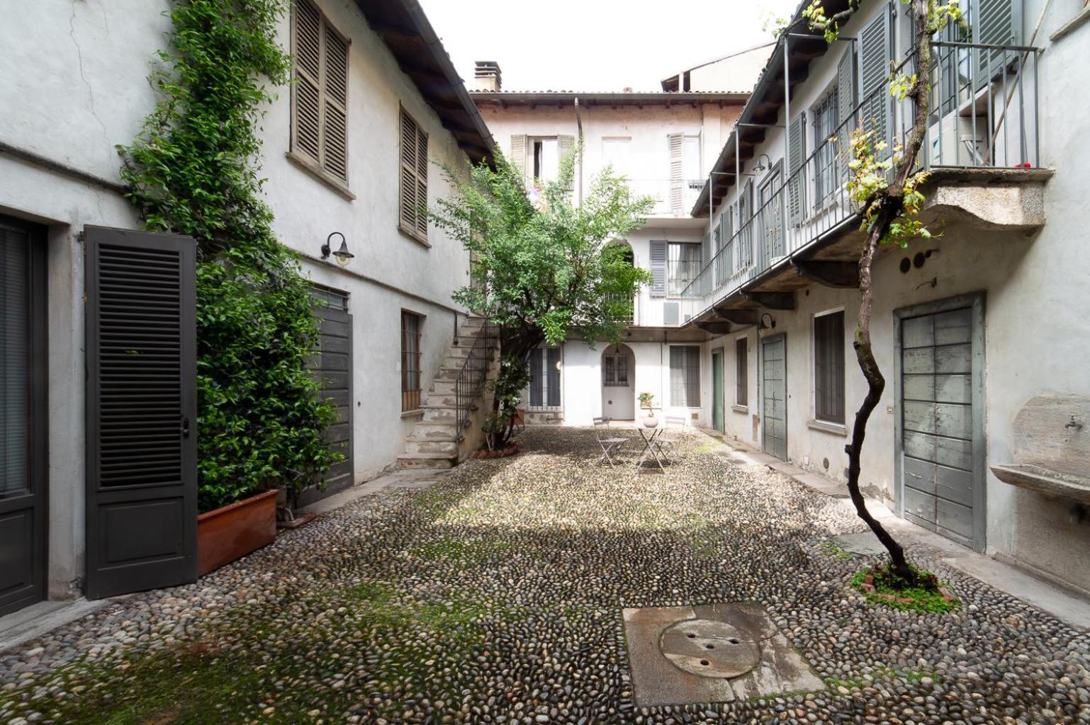 Hbhall Navigli 2 Apartment ミラノ エクステリア 写真